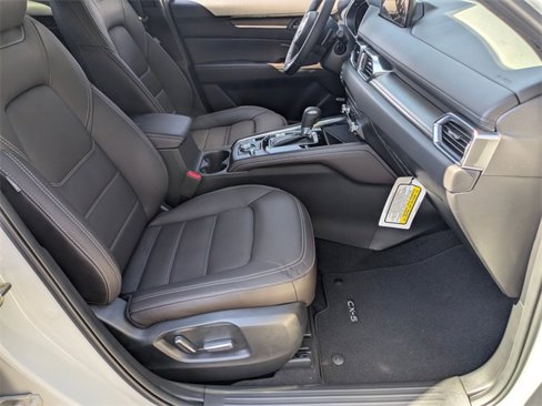 New 2025 MAZDA CX-5 Signature image 25