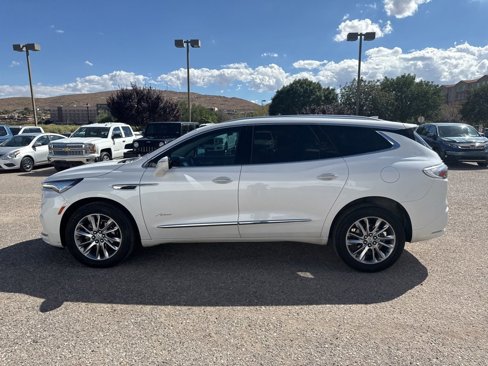 Used 2023 Buick Enclave Avenir w/ Avenir Technology Package image 8