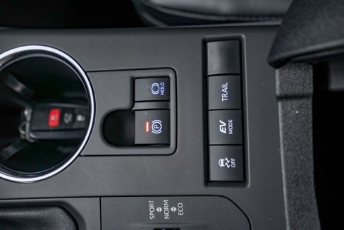 New 2025 Toyota Highlander XLE image 35