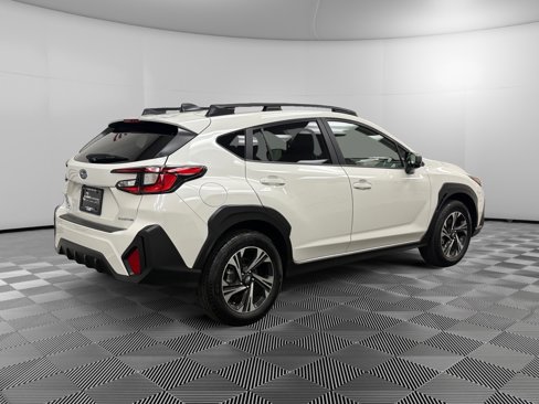 Used 2024 Subaru Crosstrek 2.0i Premium image 5