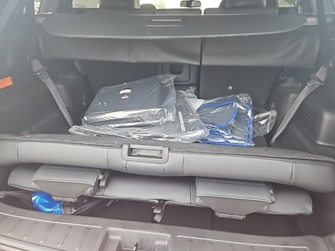 New 2025 Mitsubishi Outlander SE image 31
