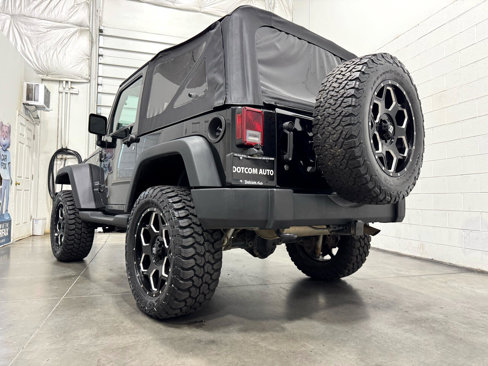 Used 2015 Jeep Wrangler Sport w/ Connectivity Group image 7