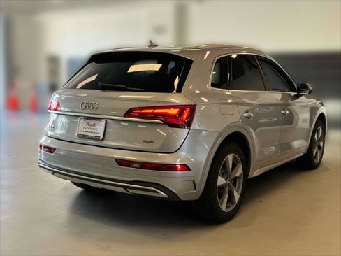 Used 2022 Audi Q5 2.0T Premium Plus image 4