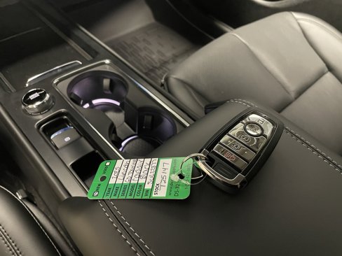 New 2025 Lincoln Corsair Grand Touring image 16