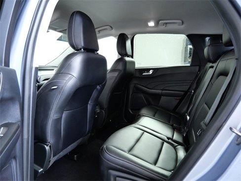 Certified 2022 Ford Escape Titanium image 14