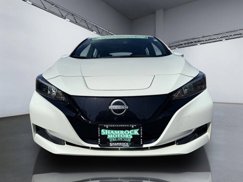 Used 2023 Nissan Leaf S image 9