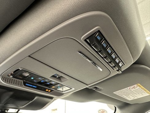 New 2026 Ford F250 Lariat image 30