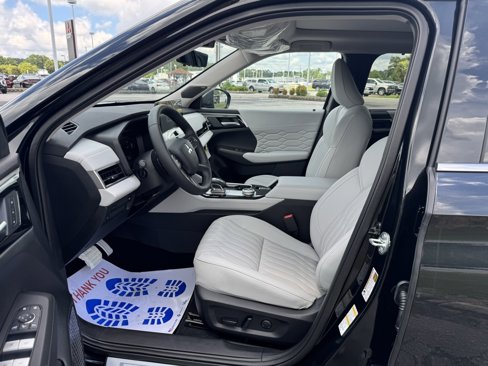 New 2025 Mitsubishi Outlander AWD image 10