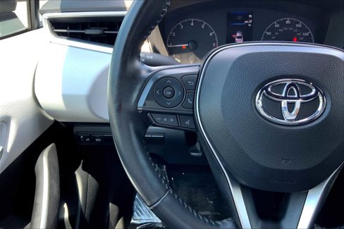 Used 2023 Toyota Corolla SE image 43