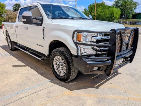 Used 2021 Ford F350 Lariat w/ Chrome Package image 2