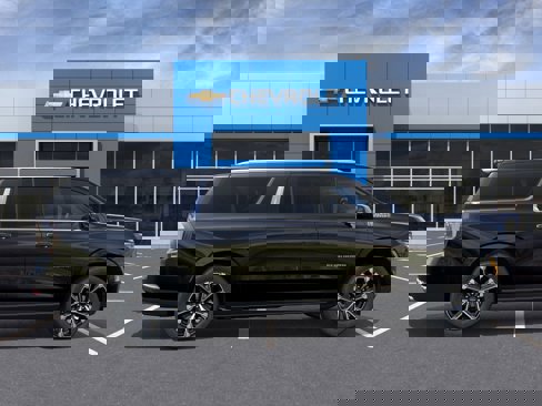 New 2025 Chevrolet Suburban High Country image 29