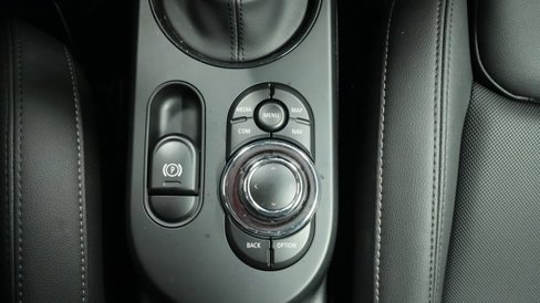 Certified 2024 MINI Cooper SE image 23