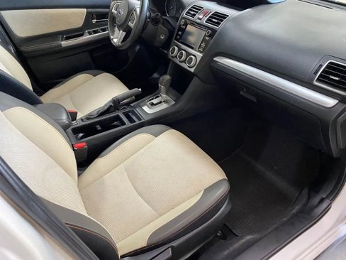 Used 2017 Subaru Crosstrek 2.0i Premium w/ Moonroof Package image 28