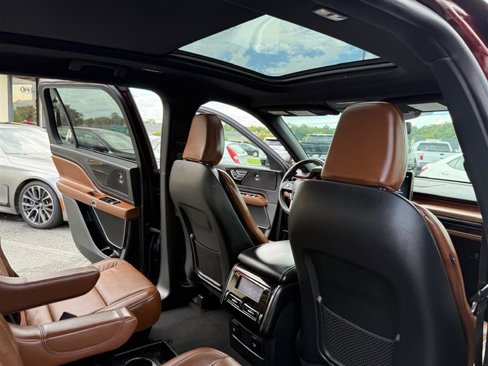Used 2022 Lincoln Aviator Reserve w/ Equipment Group 201A image 21