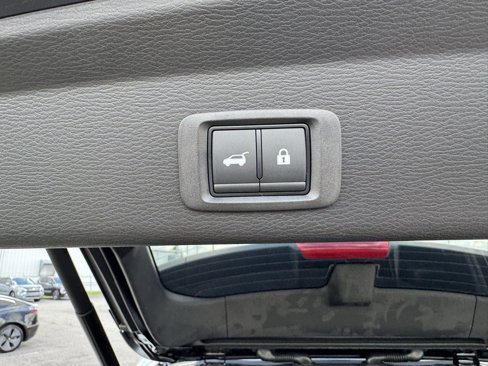 New 2025 Mitsubishi Outlander AWD image 35
