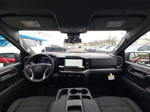 New 2025 Chevrolet Silverado 1500 RST w/ Dark Appearance Package image 10