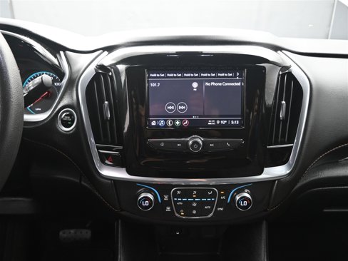 Used 2020 Chevrolet Traverse LS image 14