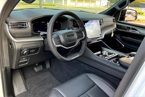 New 2025 Jeep Wagoneer Series II image 6