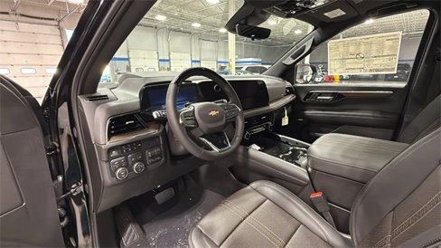 New 2026 Chevrolet Suburban High Country image 9