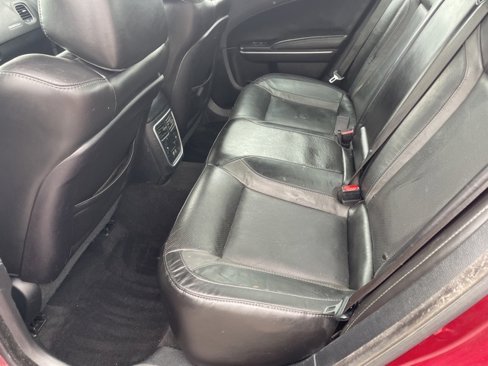 Used 2019 Dodge Charger SXT w/ Leather Interior Group image 11