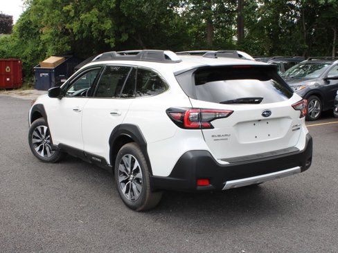 New 2025 Subaru Outback Touring XT image 7