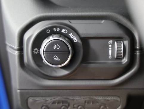 New 2025 Jeep Gladiator Sport image 22