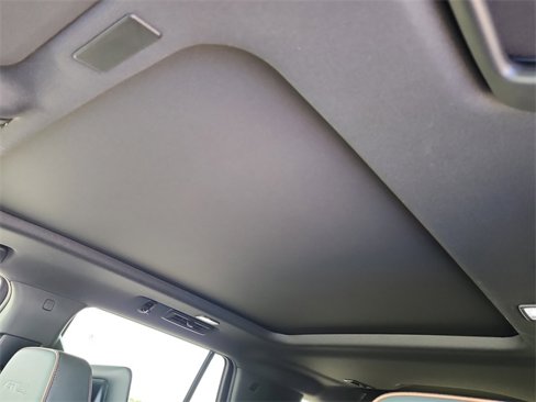 New 2026 GMC Yukon AT4 w/ AT4 Premium Plus Package image 30