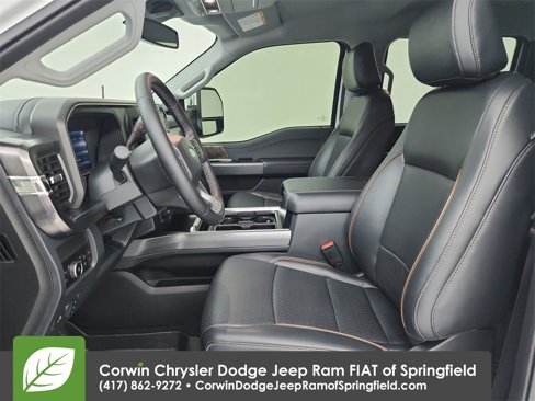 Used 2025 Ford F250 Lariat w/ Chrome Package image 19