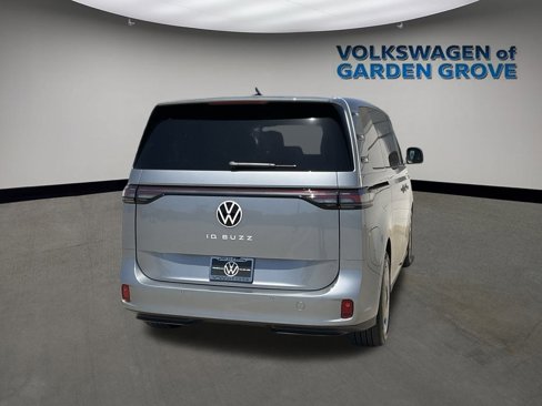 New 2025 Volkswagen ID. Buzz Pro S image 10