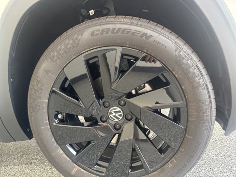 New 2026 Volkswagen Atlas SE image 7