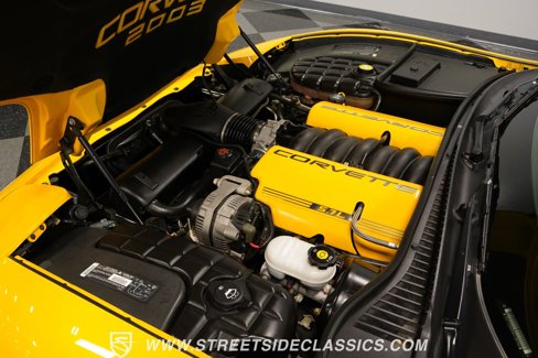 Used 2003 Chevrolet Corvette Coupe w/ Preferred Equipment Group image 32