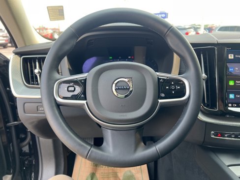 Certified 2025 Volvo XC60 B5 Ultra w/ Climate Package image 17