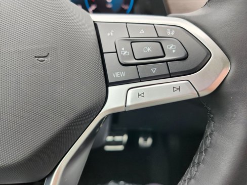New 2026 Volkswagen Atlas SEL Premium R-Line image 8