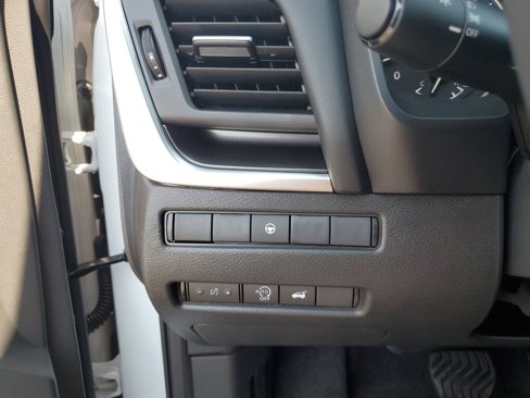 New 2026 Nissan Rogue SV image 24