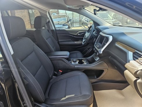 Certified 2023 GMC Acadia SLE w/ Driver Convenience Package image 10