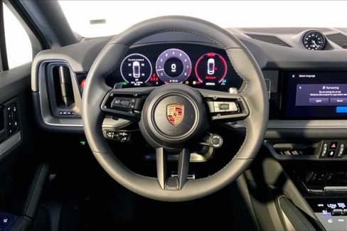New 2025 Porsche Cayenne S image 15