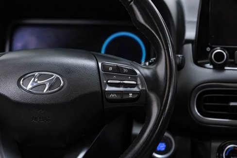 Used 2022 Hyundai Kona Limited image 16