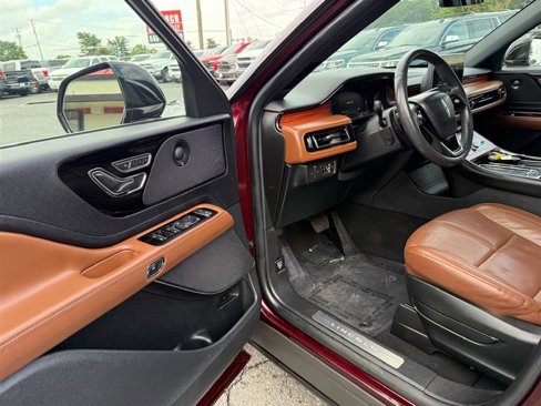 Used 2022 Lincoln Aviator Reserve w/ Equipment Group 201A image 30