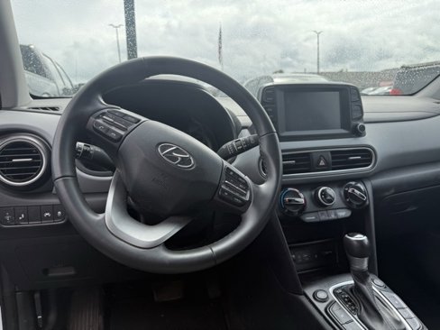 Used 2021 Hyundai Kona SEL Plus image 6