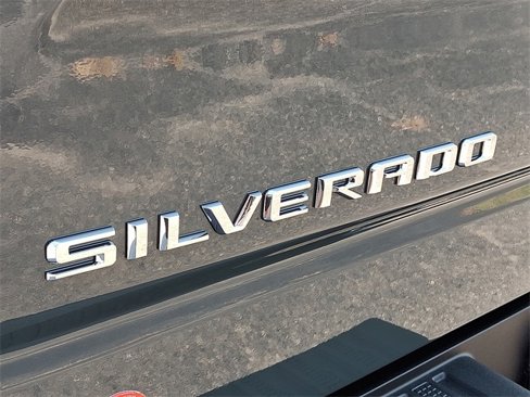 New 2026 Chevrolet Silverado 1500 LT w/ Z71 Off-Road Package image 18