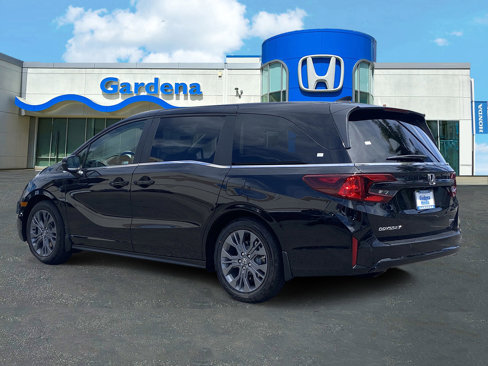 New 2026 Honda Odyssey Touring image 4