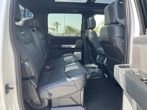 New 2025 Ford F250 Platinum w/ FX4 Off-Road Package image 27