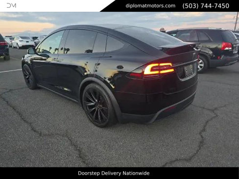 Used 2023 Tesla Model X image 6