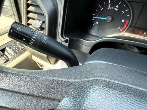 Used 2022 Ford F250 XL w/ Power Equipment Group image 19