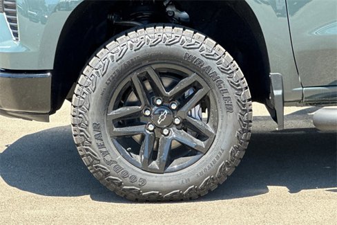 New 2025 Chevrolet Silverado 1500 LT Trail Boss w/ Convenience Package II image 37