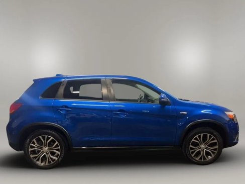 Used 2017 Mitsubishi Outlander Sport LE image 1