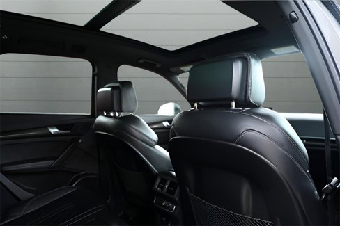 Used 2024 Audi SQ5 Premium Plus w/ Premium Plus Package image 29