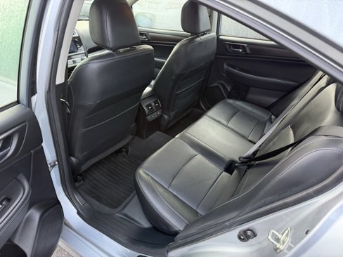 Used 2017 Subaru Legacy 2.5i Limited image 29