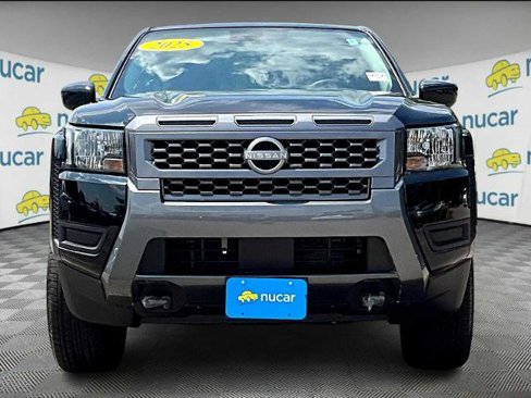 Certified 2025 Nissan Frontier SV image 2