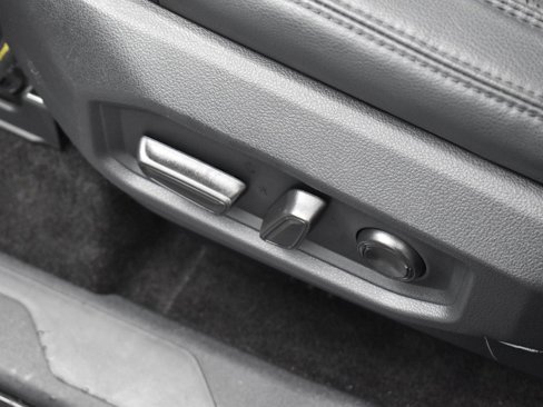 Used 2023 Toyota Tundra Limited image 13